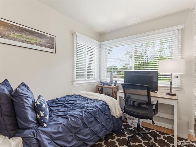 4154 Cooper Avenue, Royal Oak, MI 48073