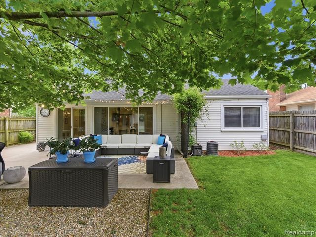 4154 Cooper Avenue, Royal Oak, MI 48073