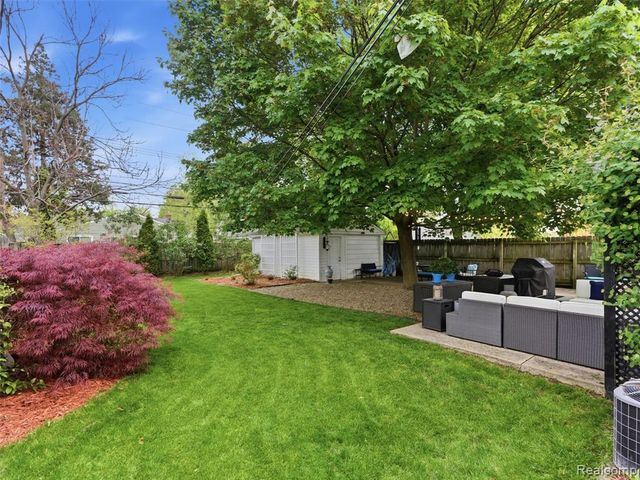4154 Cooper Avenue, Royal Oak, MI 48073