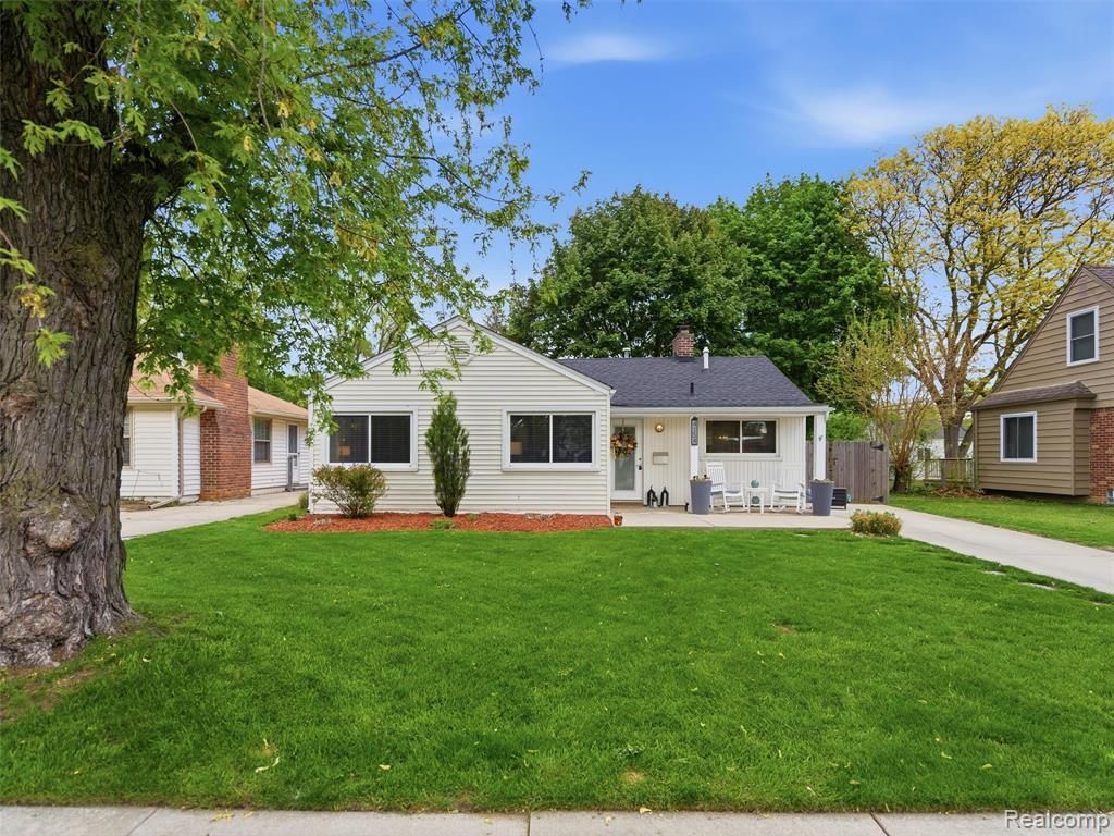 4154 Cooper Avenue, Royal Oak, MI 48073