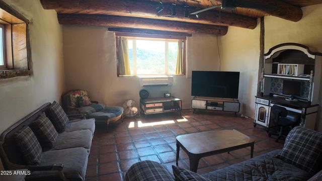 586 N TREATY HILL Trail, Saint David, AZ 85630