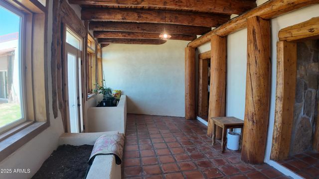 586 N TREATY HILL Trail, Saint David, AZ 85630