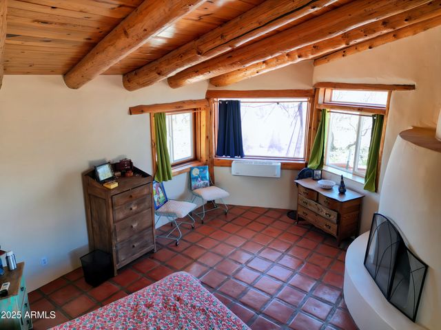 586 N TREATY HILL Trail, Saint David, AZ 85630