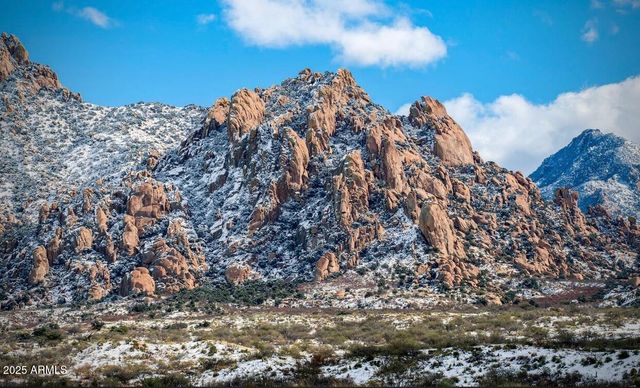 586 N TREATY HILL Trail, Saint David, AZ 85630