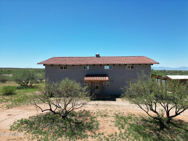 586 N TREATY HILL Trail, Saint David, AZ 85630