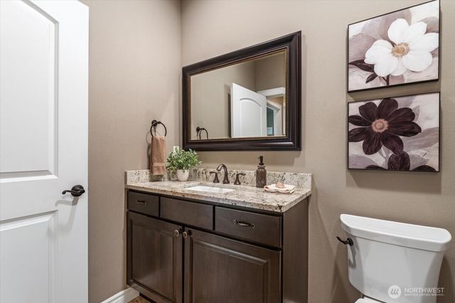 819 Autumn Crest Drive, Wenatchee, WA 98801