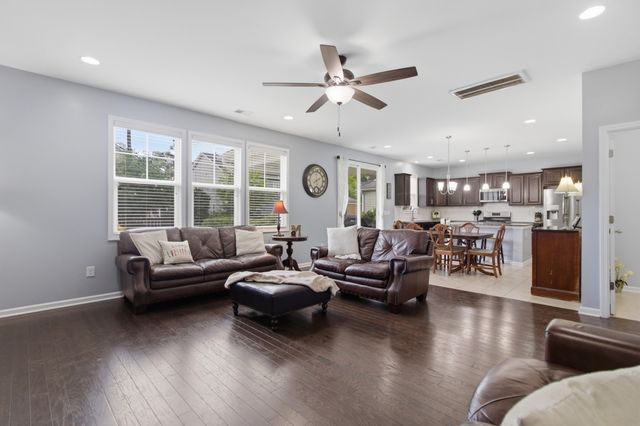 2509 Hummingbird Lane, Summerville, SC 29483
