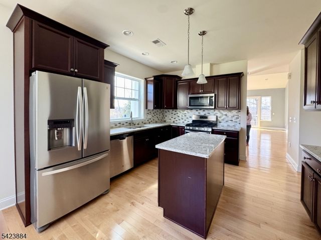 5 Indigo Rd, Allamuchy Twp., NJ 07840