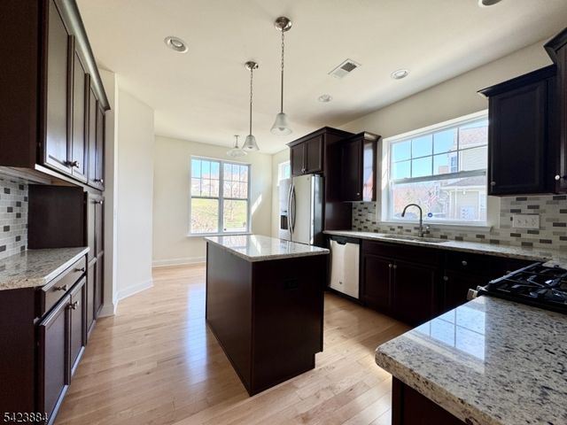 5 Indigo Rd, Allamuchy Twp., NJ 07840
