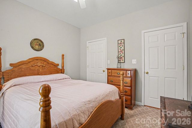 270 Spicewood Circle, Troutman, NC 28166