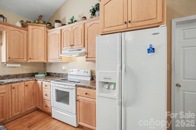 270 Spicewood Circle, Troutman, NC 28166