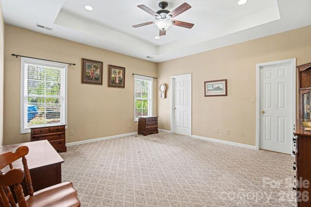 270 Spicewood Circle, Troutman, NC 28166