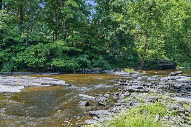 302 Powder Mill Bridge Road, Kingston, NY 12401