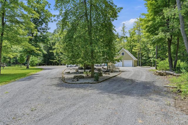 302 Powder Mill Bridge Road, Kingston, NY 12401