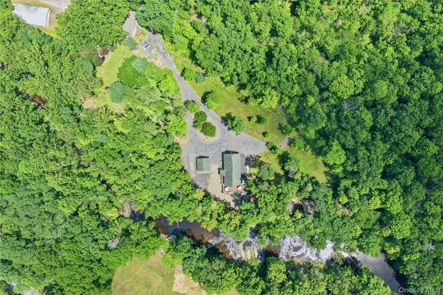 302 Powder Mill Bridge Road, Kingston, NY 12401