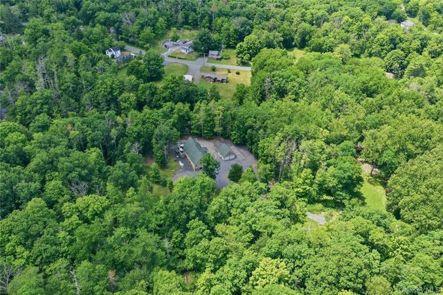 302 Powder Mill Bridge Road, Kingston, NY 12401