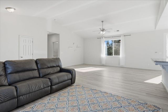 4001 Pacific Bars Road, Mariposa, CA 95338