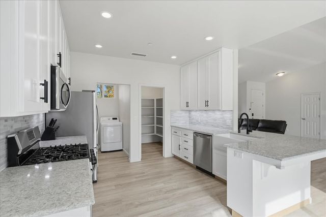 4001 Pacific Bars Road, Mariposa, CA 95338