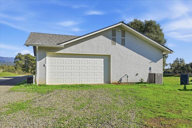 4001 Pacific Bars Road, Mariposa, CA 95338