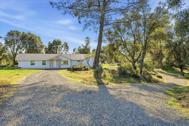 4001 Pacific Bars Road, Mariposa, CA 95338