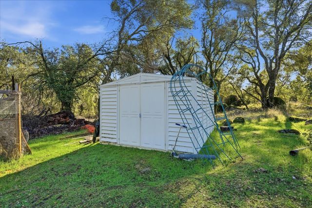 4001 Pacific Bars Road, Mariposa, CA 95338