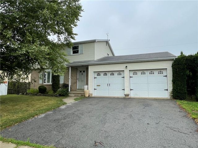 1320 Dalehurst Drive, Bethlehem City, PA 18018