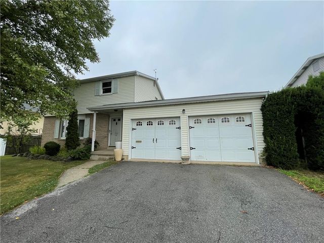 1320 Dalehurst Drive, Bethlehem City, PA 18018