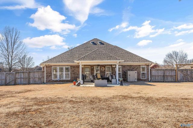 115 Laurel Bend Drive, Meridianville, AL 35759