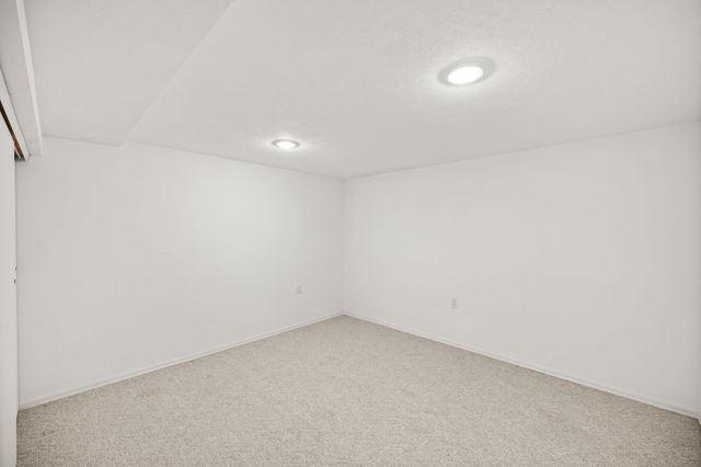 9712 W Masters Ln, Cheney, WA 99004