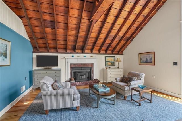 26 Neal Gate St, Scituate, MA 02066