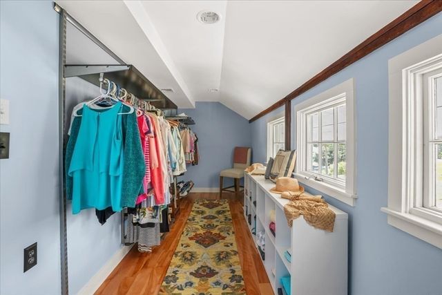 26 Neal Gate St, Scituate, MA 02066