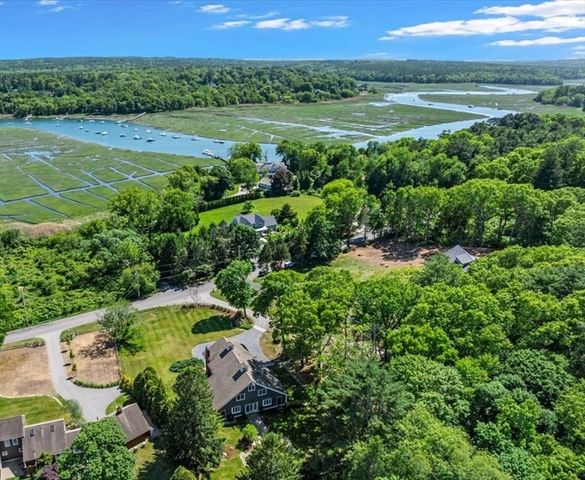 26 Neal Gate St, Scituate, MA 02066
