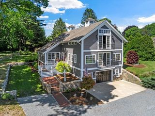 26 Neal Gate St, Scituate, MA 02066