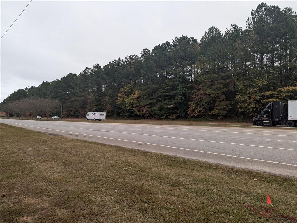Image 1 of property listing at 0 Peachtree Industrial Boulevard, Sugar Hill, GA 30518