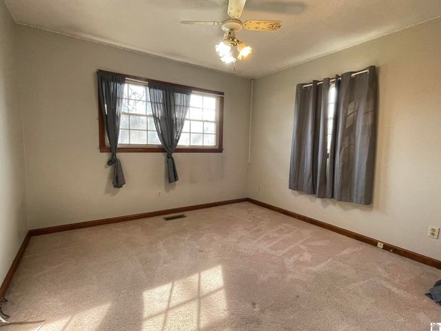 217 Briarfield Lane 11 and 33, Cadiz, KY 42211