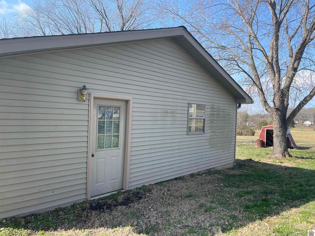 217 Briarfield Lane 11 and 33, Cadiz, KY 42211