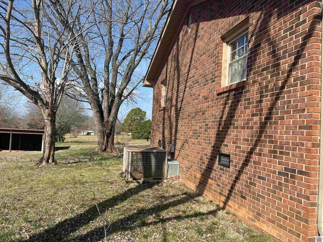 217 Briarfield Lane 11 and 33, Cadiz, KY 42211