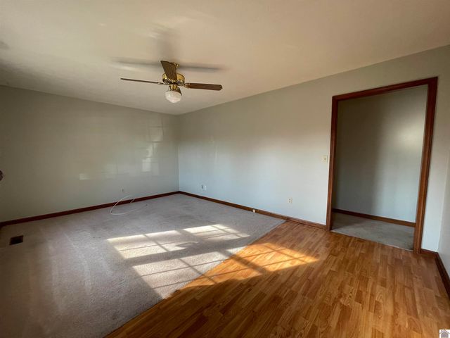 217 Briarfield Lane 11 and 33, Cadiz, KY 42211