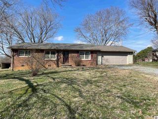 217 Briarfield Lane 11 and 33, Cadiz, KY 42211