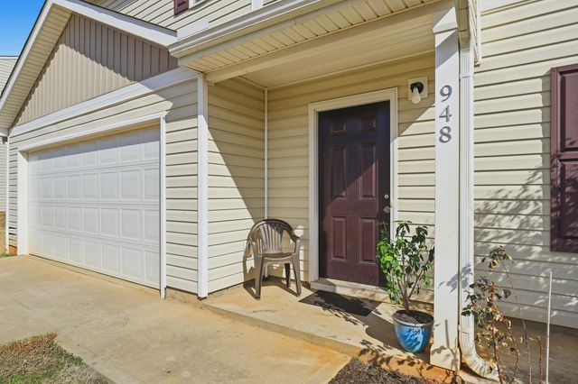 948 Seay Road, Inman, SC 29349