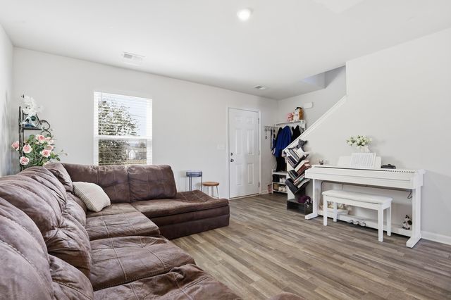 948 Seay Road, Inman, SC 29349