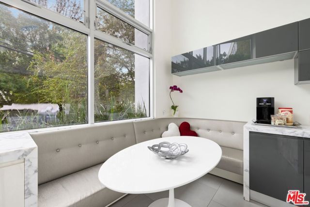 2654 Roscomare Road, Los Angeles, CA 90077