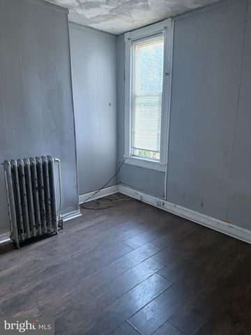 11 N FULTON AVE, Baltimore, MD 21223