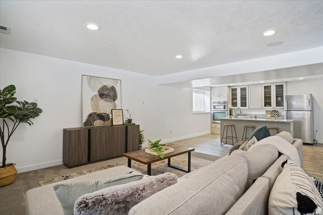 771 W MARE CIR, Kaysville, UT 84037