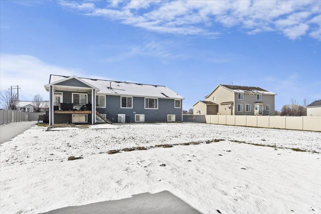 771 W MARE CIR, Kaysville, UT 84037