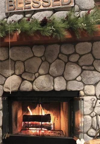 404 Mozumdar, Cedarpines Park, CA 92322