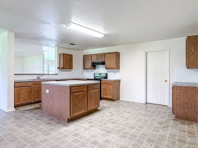 4906 Heather Pass, San Antonio, TX 78218