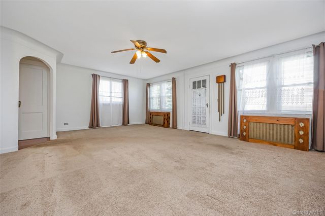 38 Buchanan Avenue, Amityville, NY 11701