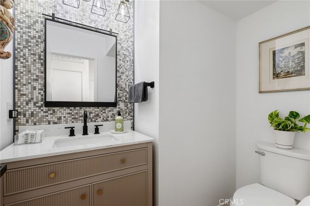 15 Meadowbrook, Aliso Viejo, CA 92656