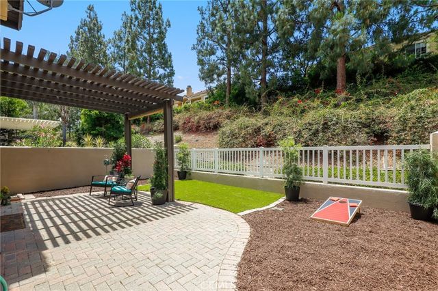 15 Meadowbrook, Aliso Viejo, CA 92656